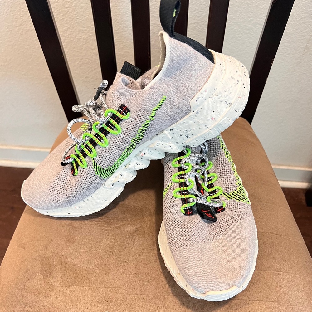 SOLD - Nike Space Hippie 01
